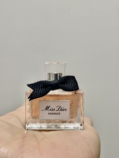 （分類：）位於 。 由 chouchoumart 提交（商品編號 1467646691，圖片 1）。簡介： 。