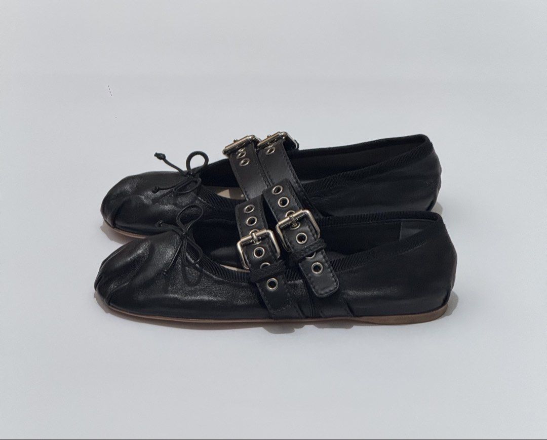 Miu miu ballet (Category: Flats & Sandals) located in Quezon City. Submitted by byuklph (Listing ID 1467799473, Image 2). Description: Auth💯size 37/24cm Excellent condition no inclusion .