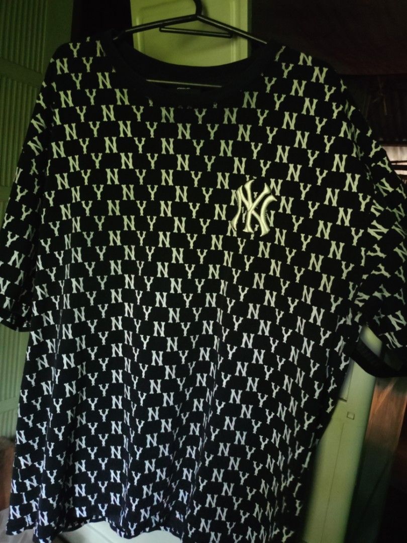 MLB monogram AOP with embroidered logo (Category: Tshirts & Polo Shirts ) located in Dinalupihan. Submitted by ronthrifthings (Listing ID 1467806021, Image 1). Description: authentic 25W*29L oversized fit.