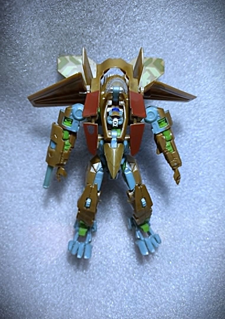 MOC ROTF BREAKAWAY Hasbro Deluxe Class Autobot Transformers (Category: Kids Toys) located in Pasay City. Submitted by Chariselyn (Listing ID 1467767881, Image 2). Description: MOC ROTF BREAKAWAY (450+sf) Hasbro Deluxe Class Autobot Transformers Series: Movie - Revenge of the Fallen, 2009 Scale: 6 inches Stock: 1 Box Condition: 9/10 Issues: missing front canopy Accessories: complete, no manual Mode of Payment: GCash or through your rider Shipping 