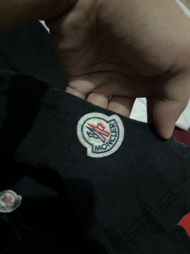 moncler tshirt (Category: Tshirts & Polo Shirts ) located in Pasay City. Submitted by metro_thrift (Listing ID 1467646747, Image 3). Description: no issue good condition 23x29 .