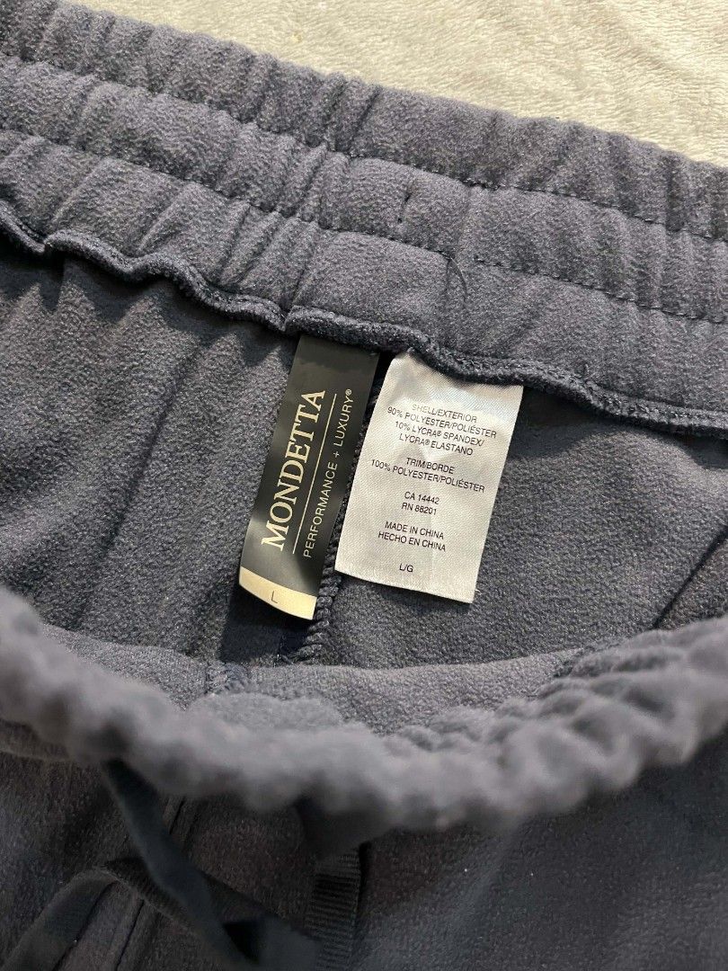 Mondetta luxury feels (Category: Joggers) located in Manila. Submitted by zenwind_3cdc42 (Listing ID 1467651176, Image 2). Description: Mondetta luxury feels • Excellent Condition • 10/10 Rate • Shipping via J&t // LBC // Flash •Payment Thru Gcash.