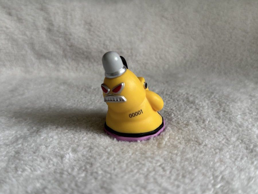 Monsters University Roz Gashapon (Category: Figurines & Statues) located in Muntinlupa City. Submitted by rehomi (Listing ID 1467625055, Image 1). Description: Takara Tomy Arts Gashapon - Monsters University Roz (Authentic) Bought in Japan No Capsule.