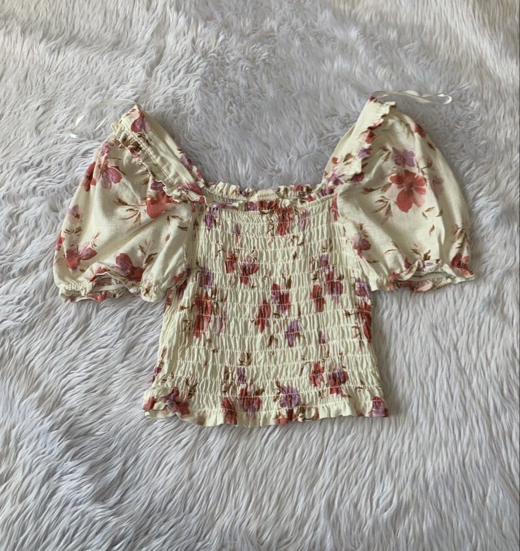 MONTEAU LOS Angeles Blouse (Category: Blouses) located in Cebu City. Submitted by _labelscebu (Listing ID 1467609649, Image 1). Description: .