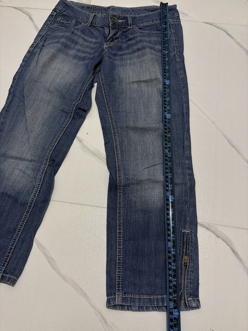 Mossimo Jeans (Category: Jeans) located in Las Pinas. Submitted by gmonteros (Listing ID 1467690835, Image 2). Description: .