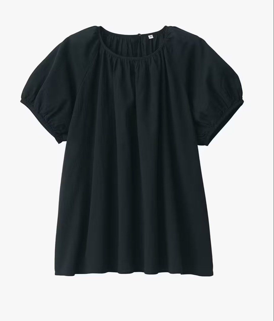 Muji Black Cotton Blouse (Category: Blouses) located in Muntinlupa City. Submitted by caroucella (Listing ID 1467755463, Image 1). Description: - Brand: Muji - Color: Black - Material: 100% Cotton - Size: S but can fit M - Fit: Relaxed fit with short puff sleeves and gathered neckline - Condition: Good, clean, and ready to wear.