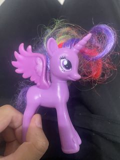 (Category: ) located in . Submitted by stella_katt (Listing ID 1467646423, Image 1). Description: .