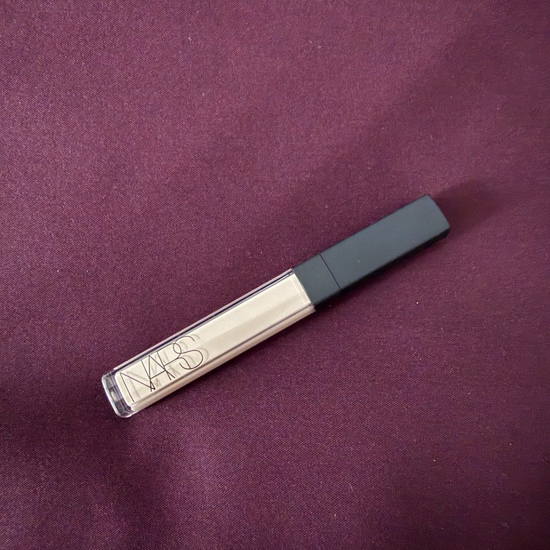NARS Radiant Creamy Concealer Light 1 Chantilly (Category: Makeup) located in Makati City. Submitted by imjustagirlxo (Listing ID 1467645441, Image 3). Description: .