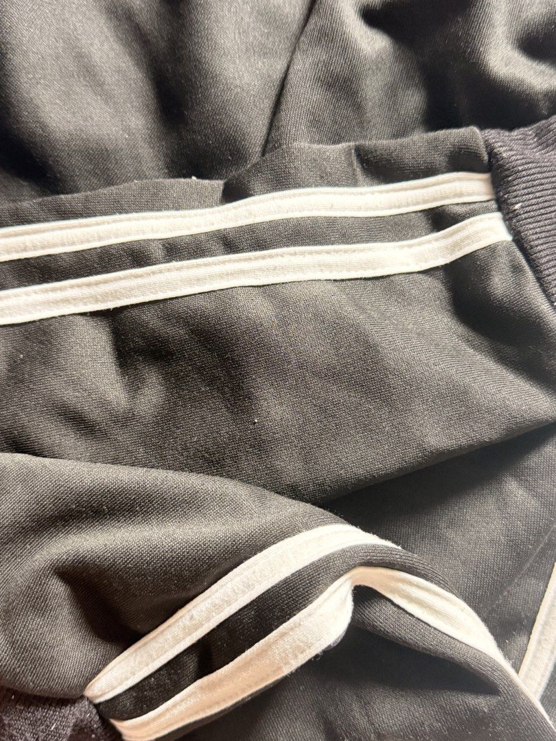 NASA jogger pants (Category: Babies & Kids Fashion) located in Manila. Submitted by egh0913 (Listing ID 1467620679, Image 3). Description: Can fit 2-5 years old.