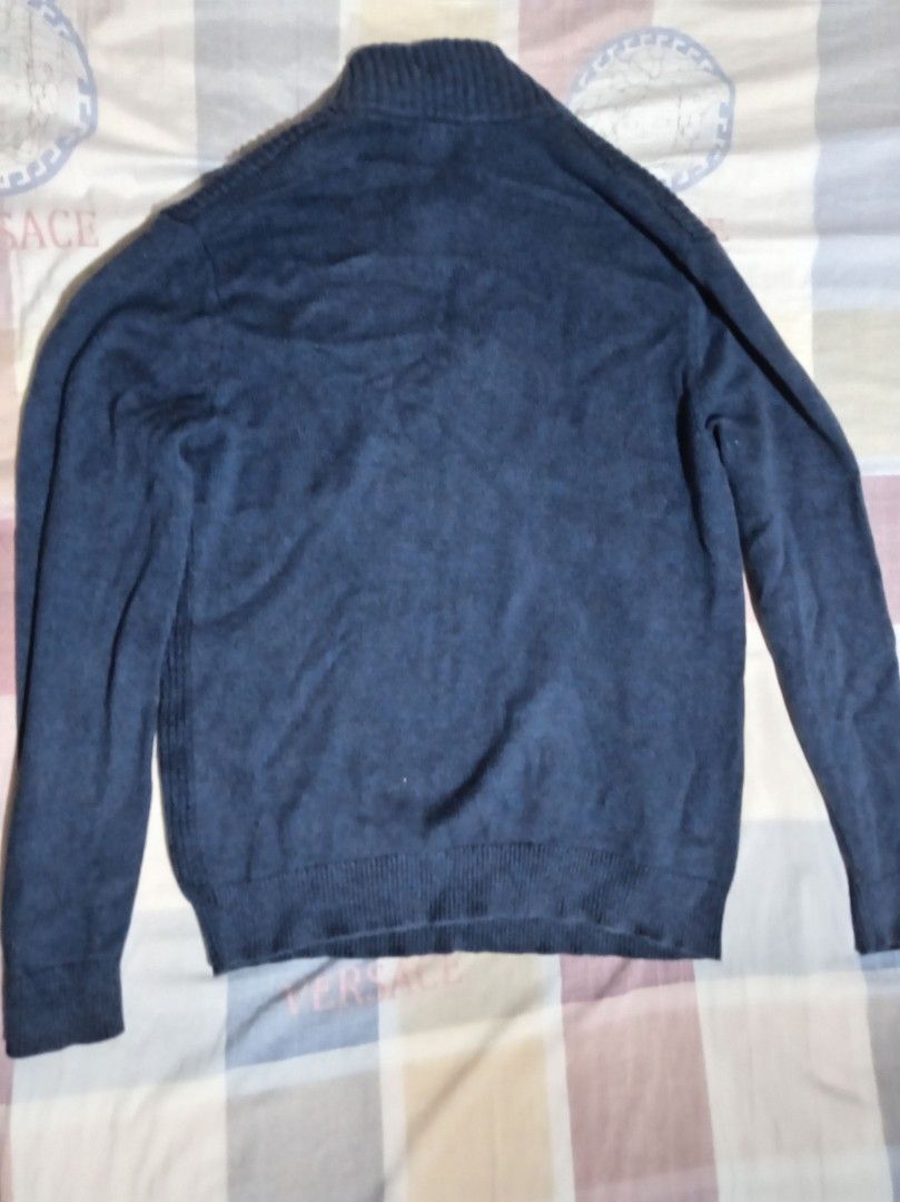Nautical quarter zip sweater (Category: Coats, Jackets and Outerwear) located in Marikina City. Submitted by cherrybone (Listing ID 1467637999, Image 2). Description: Nautical quarter zip sweater Color: navy blue Button type.