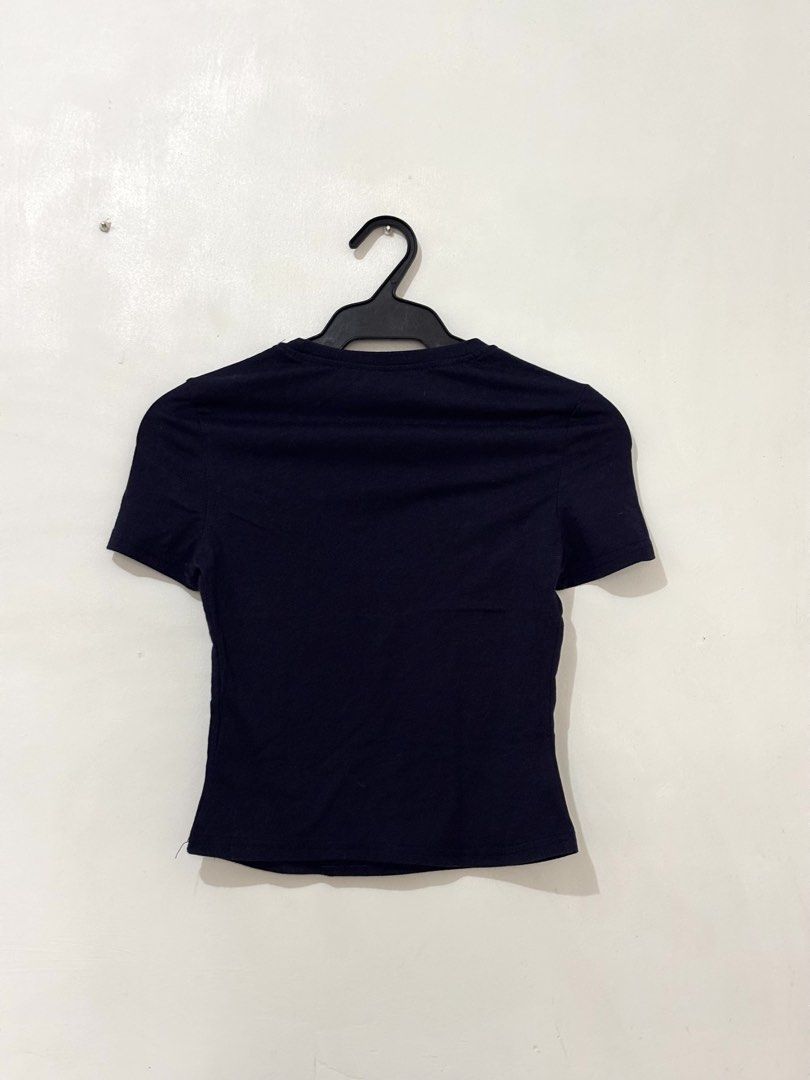 Navy Blue Fitted Baby Top (Category: Shirts) located in Quezon City. Submitted by chrissie__ (Listing ID 1467687104, Image 2). Description: ▪️Never used.