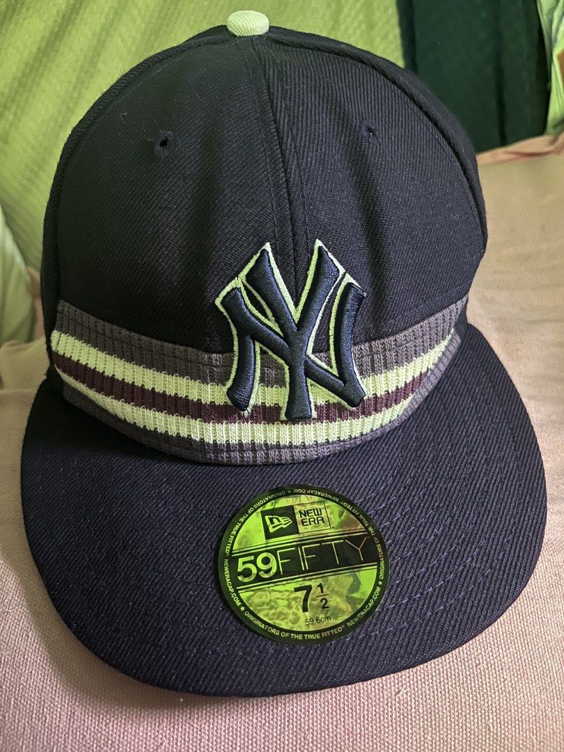 New era cap (Category: Caps & Hats) located in Manila. Submitted by thriftstoreph (Listing ID 1467682349, Image 1). Description: .