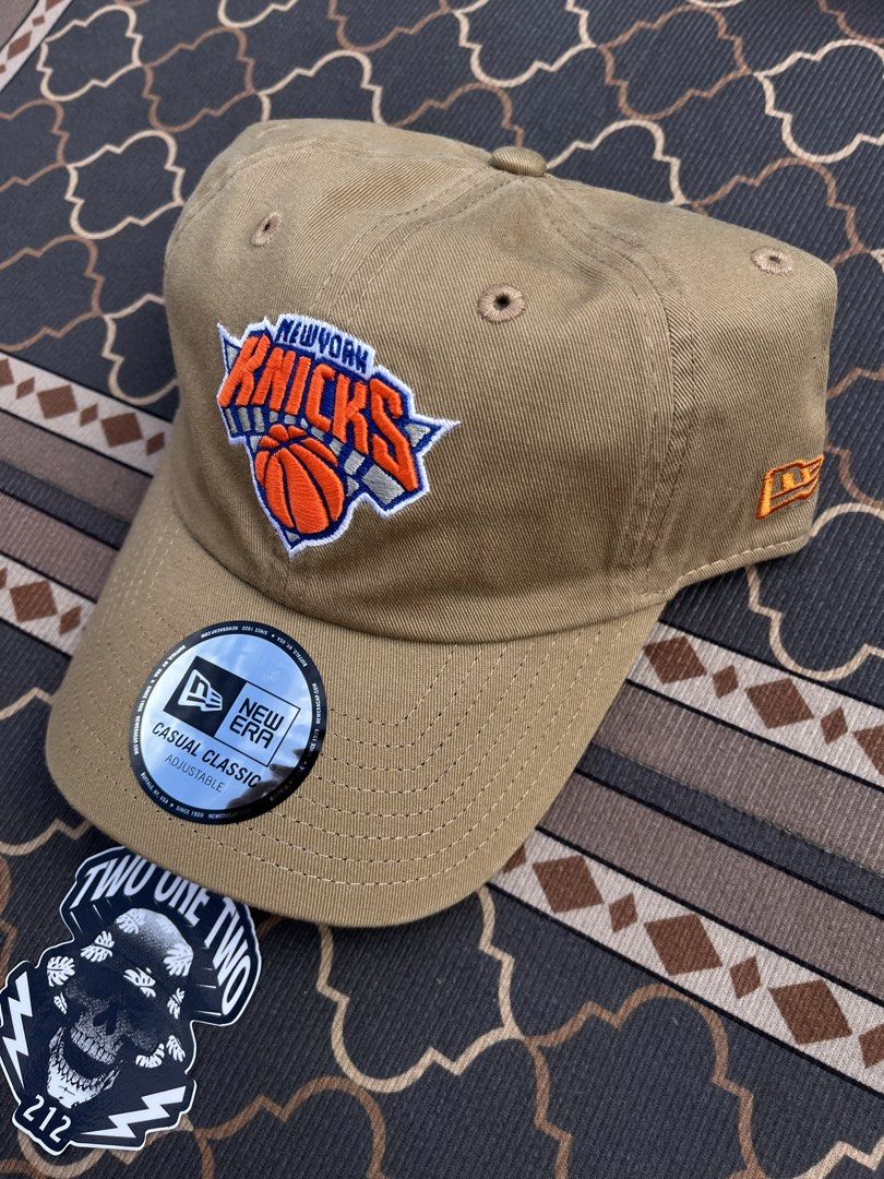 New era knicks casual cap (Category: Activewear) located in Muntinlupa City. Submitted by mioky01 (Listing ID 1467784077, Image 3). Description: Brandnew Legit / original / authentic On hand / ready to ship ✈️ Money back guarantee if proven fake 🙌 Fb page : 212 Muntinlupa 📩.