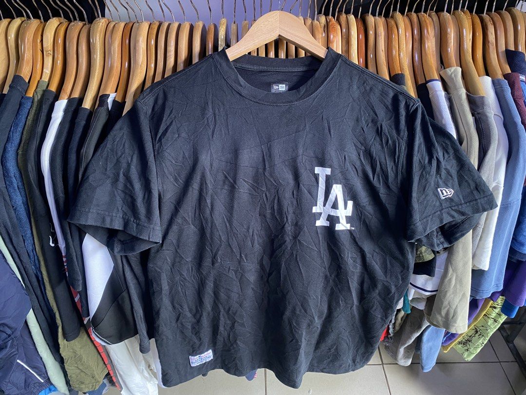 New Era Los Angeles (Category: Activewear) located in Kalibo. Submitted by rvna23 (Listing ID 1467732258, Image 3). Description: New Era LA 27 X 20 As new 📩.