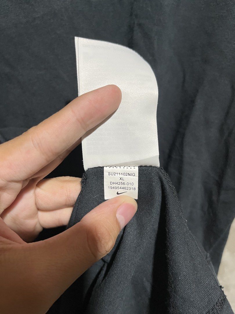 NIKE (Category: Tshirts & Polo Shirts ) located in Davao. Submitted by rylthriftz12 (Listing ID 1467737665, Image 3). Description: NEED WASH.