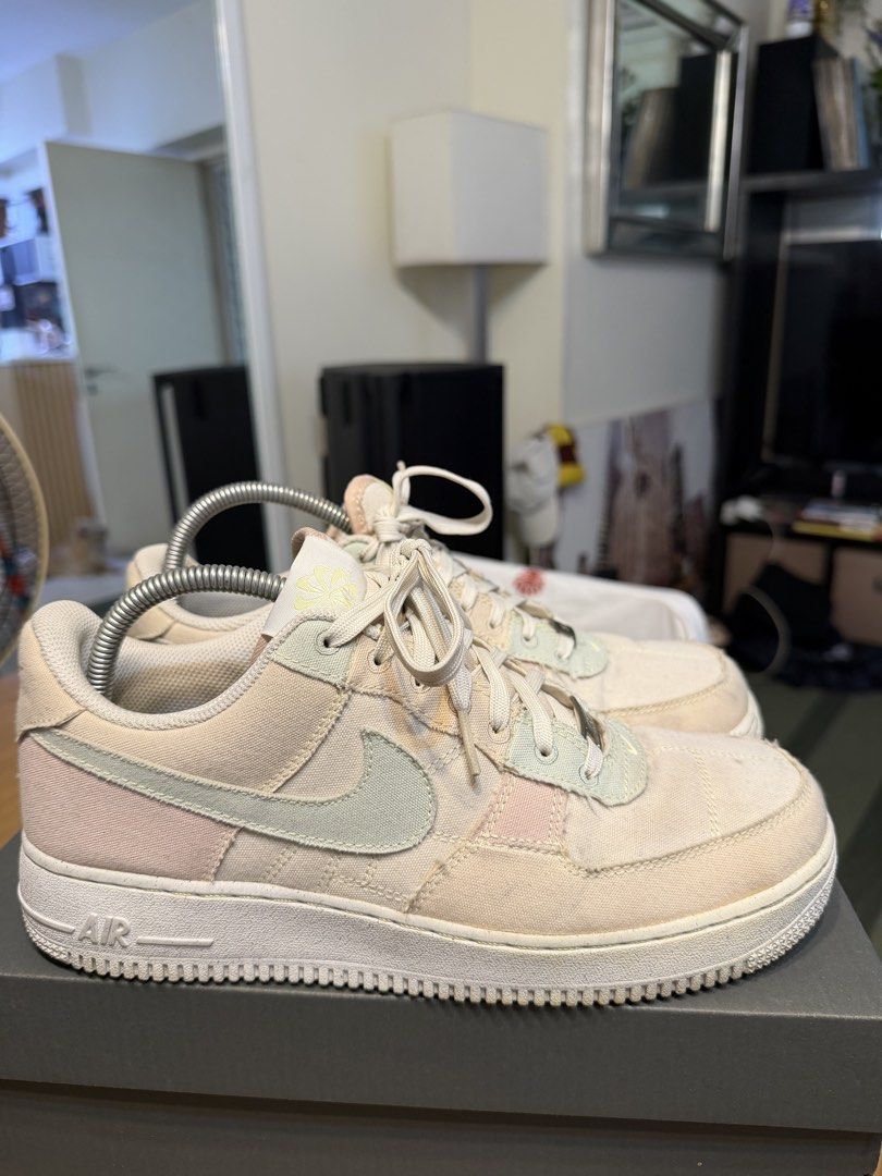 Nike AF1 Next Nature Phantom Seafoam (Category: Sneakers) located in Quezon City. Submitted by callmeo (Listing ID 1467616603, Image 1). Description: 👟 Nike Air Force 1 Next Nature “Phantom/Seafoam” Pre-loved and still in good condition. Neutral colorway with subtle Seafoam accents. Just needs a little cleaning. 📏 Size: US 8.5 💰 Price: ₱1500 📍 Meetup/Pickup: The Orabella Project 4, Quezon City RFS: Decluttering.