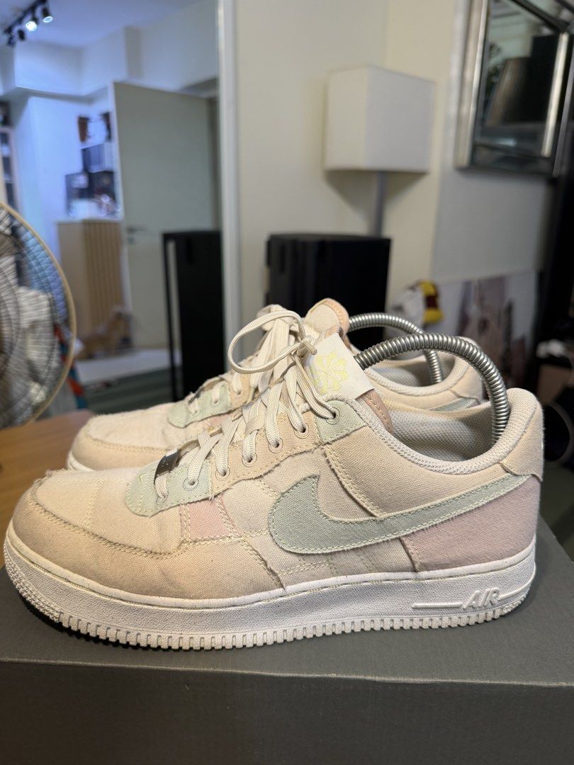 Nike AF1 Next Nature Phantom Seafoam (Category: Sneakers) located in Quezon City. Submitted by callmeo (Listing ID 1467616603, Image 3). Description: 👟 Nike Air Force 1 Next Nature “Phantom/Seafoam” Pre-loved and still in good condition. Neutral colorway with subtle Seafoam accents. Just needs a little cleaning. 📏 Size: US 8.5 💰 Price: ₱1500 📍 Meetup/Pickup: The Orabella Project 4, Quezon City RFS: Decluttering.