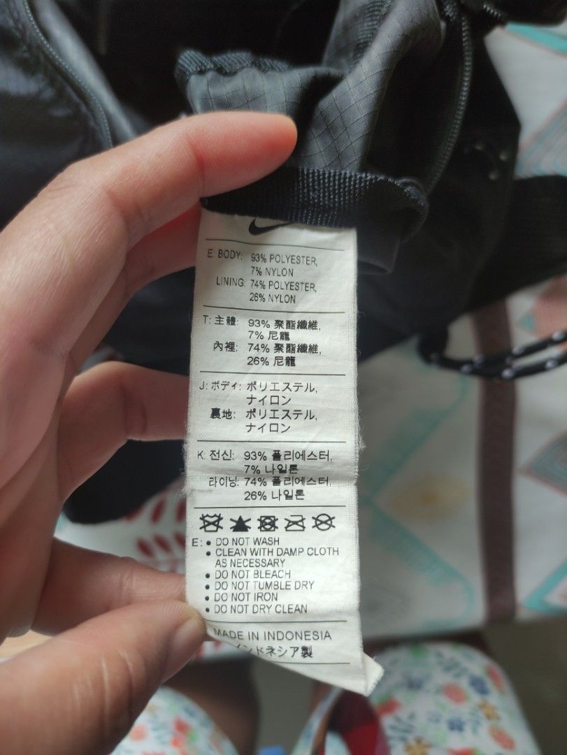 Nike backpack (Category: Backpacks) located in Batangas. Submitted by simply.april (Listing ID 1467631027, Image 2). Description: selling my preloved items.