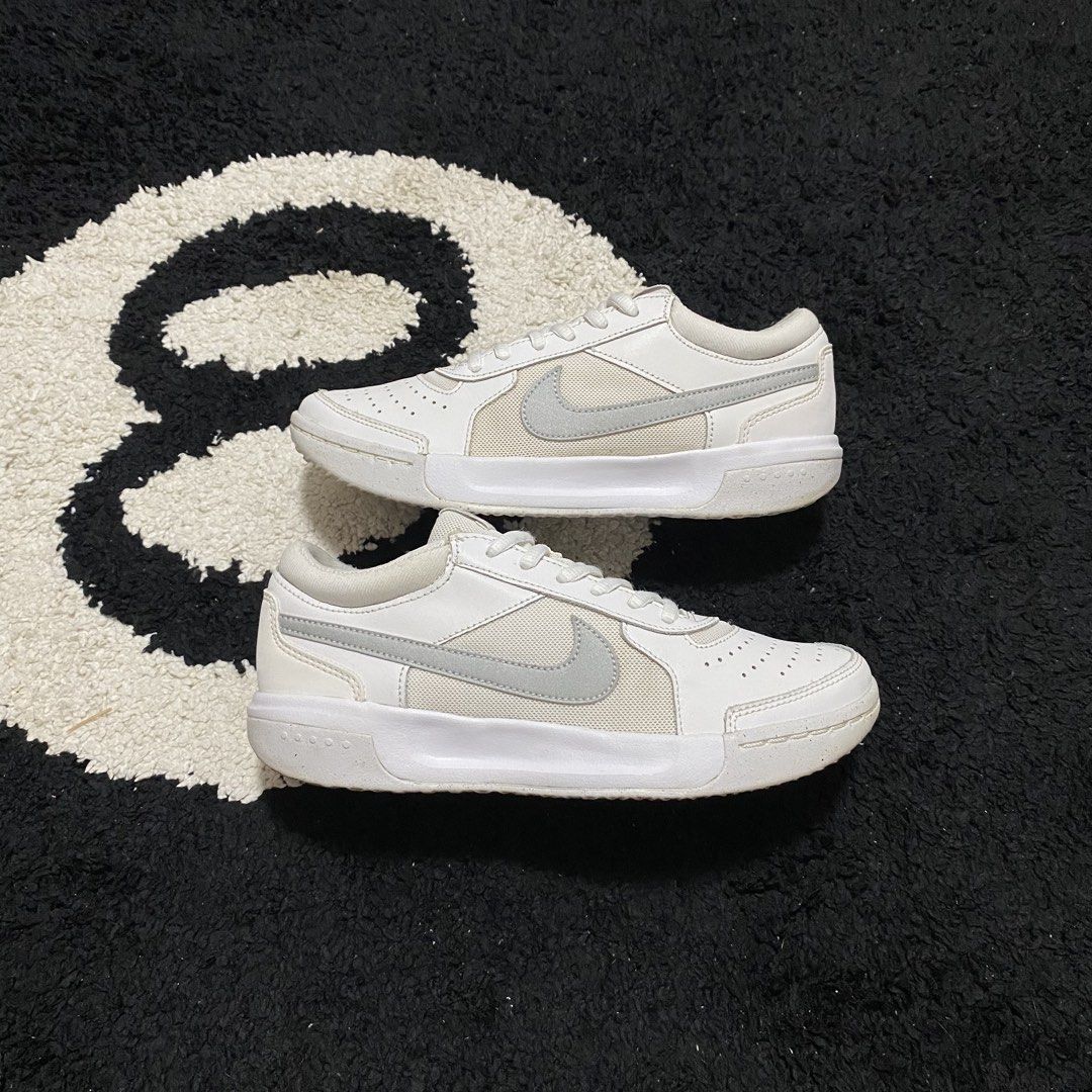 Nike Court Lite (Category: Sneakers) located in Danao, Cebu. Submitted by sneaks_cebu (Listing ID 1467820771, Image 1). Description: Nike Court Lite Size 6wm 23cm -minor crease Php 1,650.
