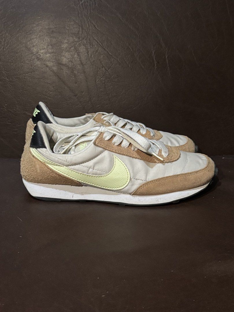 Nike Daybreak (Nike Cortez Vibes🔥) (Category: Sneakers) located in San Jose. Submitted by lalisamanofoot50726 (Listing ID 1467786773, Image 1). Description: BER MONTHS SALE Steal price all items‼️ Authentic Pre-love Superrr bago pa Size: EURO 37.5 • 23.5 cm Nike W Dbreak (Nike Daybreak) sneakers in the “Light Bone / Barely Volt / Praline / Black” colorway helping tags nike, adidas, puma converse, new balance.