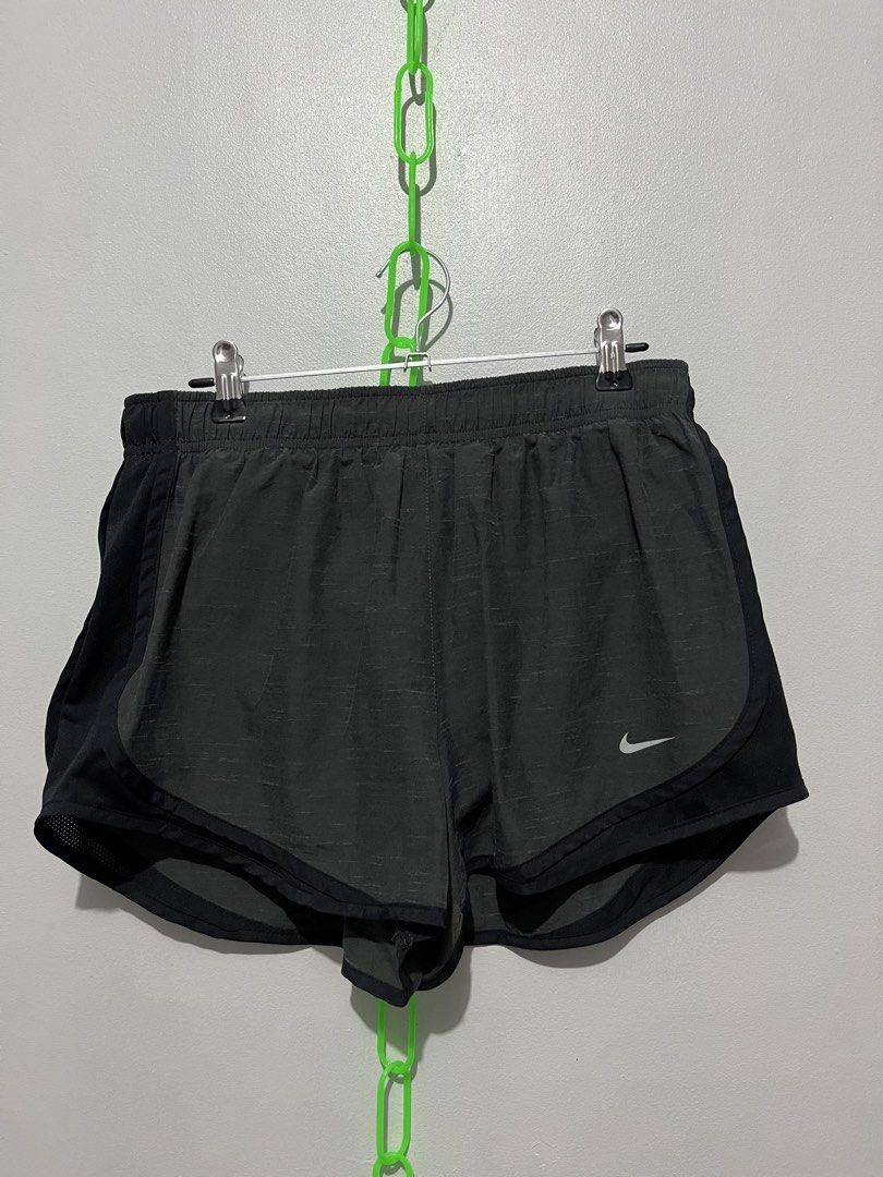 Nike dri-fit running short (Category: Activewear) located in Cebu City. Submitted by thrift.sht (Listing ID 1467712174, Image 1). Description: NIKE Dri-FIT Tempo Running Shorts Black - Women's - Gym / Running ✔ Brand: NIKE - Legit ✔ Size: S-M (garterized waist) ✔ Color: Black ✔ Condition: 9/10 - no flaw, good as new ✔ With inner brief Perfect for: - Gym / Workout - Running / Jogging - Daily 📍 Cebu Ship via J&T.