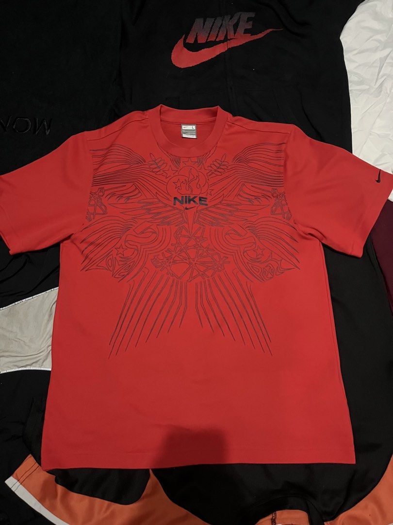 nike dryfit tee (Category: Activewear) located in Pasay City. Submitted by metro_thrift (Listing ID 1467645673, Image 1). Description: no issue good condition 21x27.