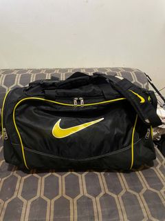 (Category: ) located in . Submitted by esskkeeyy_thriftzone (Listing ID 1467733783, Image 1). Description: .