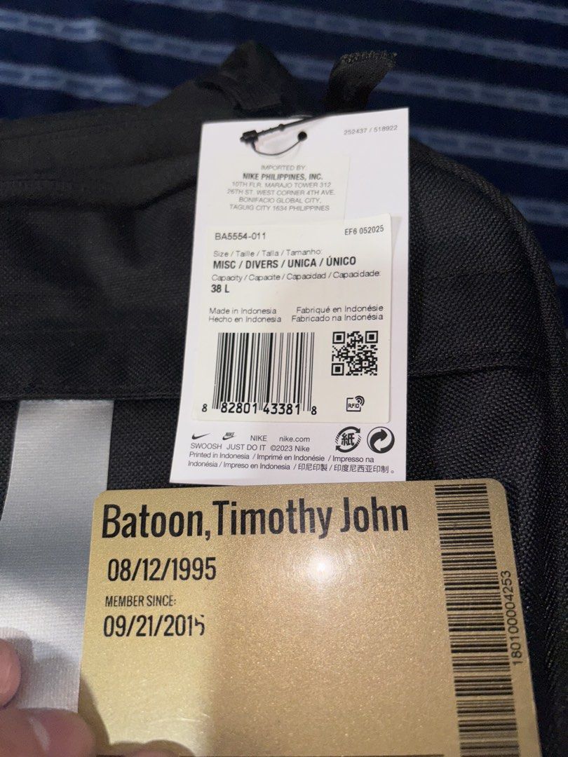 Nike Elite Backpack 38L (Category: Backpacks) located in Pasig City. Submitted by timmybatoon (Listing ID 1467668853, Image 3). Description: Nike Elite Backpack 38L Brand new with tag and plastic Price: 3,100 pesos .