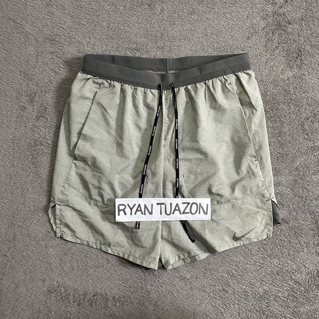 Nike Flex Tride 7” 2 in 1 Running Shorts (Category: Shorts) located in Lubao. Submitted by thriftlangph (Listing ID 1467625215, Image 3). Description: 🏷️P549 Nike Flex Tride 7” 2 in 1 Running Shorts 28 to 32W x 15L 11 leg opening 9/10 color rate Good condition Honest issue minimal loose stitch lang sa front.