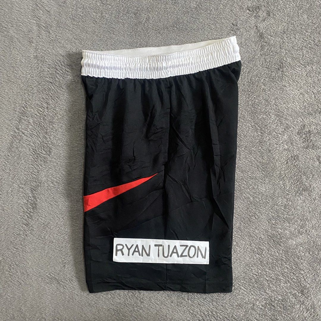 Nike HBR Big Swoosh Shorts (Category: Shorts) located in Lubao. Submitted by thriftlangph (Listing ID 1467610562, Image 3). Description: 🏷P999 Nike HBR Big Swoosh Shorts 26 to 32W x 18L 11.5 leg opening 9.5/10 color rate Excellent No issue.