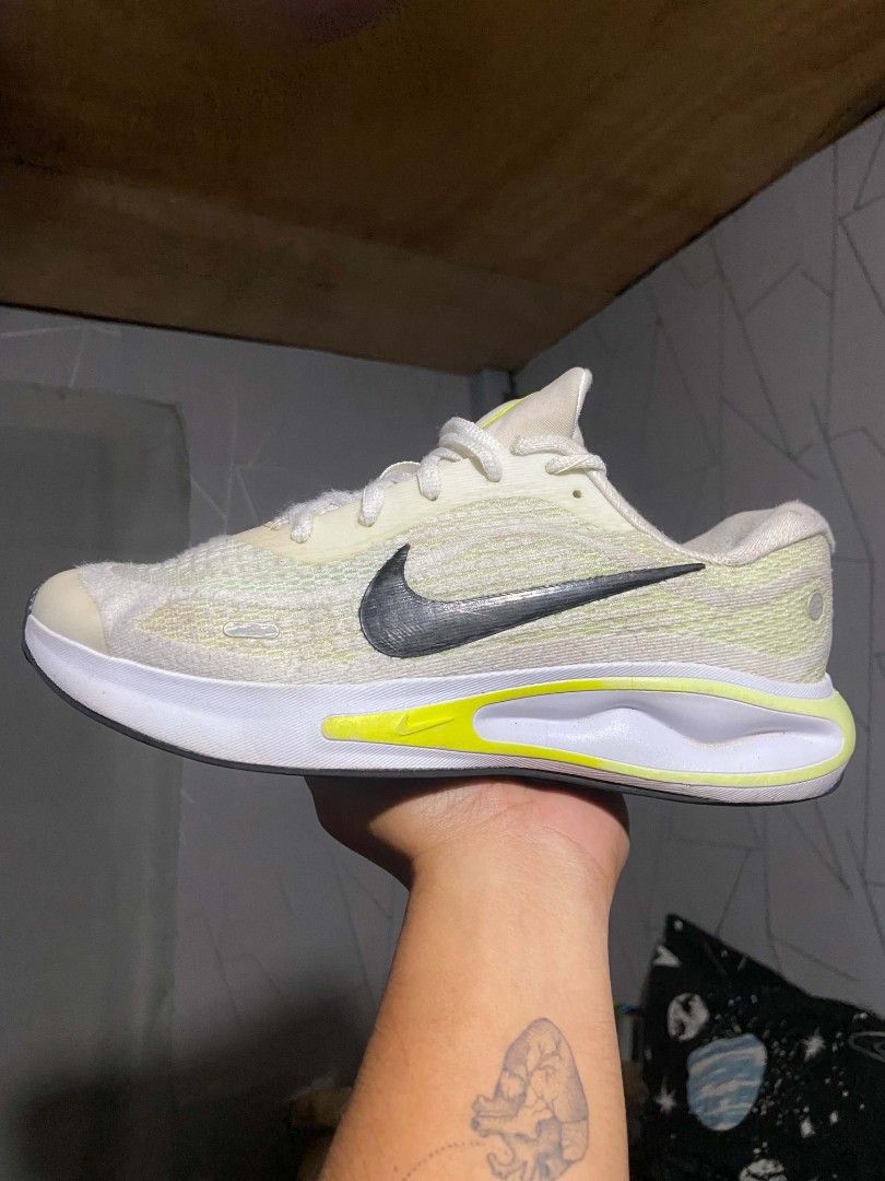Nike Journey Run Size 7us/40eu/25cm (Category: Sneakers) located in Manila. Submitted by alexson10 (Listing ID 1467738556, Image 3). Description: - Brand: Nike - Model: Journey Run - Colorway: Cream and white with bright yellow accents and black swoosh - Size: 7 US / 40 EU / 25 cm - Features: Chunky white midsole with ComfiRide cushioning and breathable woven mesh texture - Condition: Grab them now, PM for extra pictures or questions J&T 🚚 💸850