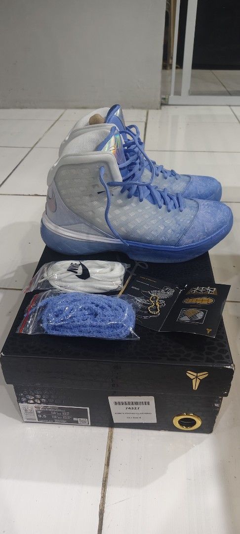 Nike Kobe III Protro Christmas Royal Pulse (Category: Sneakers) located in Las Pinas. Submitted by jonjaymanese20 (Listing ID 1467740327, Image 1). Description: - Item: Nike Kobe III Protro (Christmas Colorway) - Color Scheme: Royal Pulse / Chrome / White - Size: US 8 / UK 7 / EUR 41 - Condition: Brand new, never worn, fresh out of the box - Inclusions: Original box, extra laces, tag, and keychain - MOP/Shipping: Meet-ups or shipping available vi
