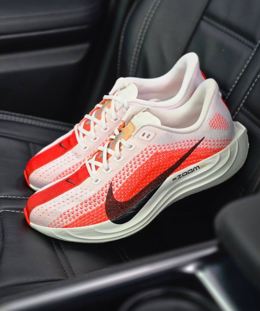 Nike Pegasus Plus 'White/Bright Crimson' ⚡️ (Category: Sneakers) located in Makati City. Submitted by soleparkmnl (Listing ID 1467688460, Image 1). Description: Nike Pegasus Plus 'White/Bright Crimson' ⚡️ Sizes: US 9 ( men ) Brandnew • Legit • Complete with box 3,990 PHP ONLY! ( 9,895 SRP ) 📌 Issue: Slight dirt. ( Right pair ) 📌 We entertain COP/COD transactions. 📍 Makati City 📦 We ship nationwide 📩 DM for more details. 📸 ACTUAL PHOTOS..