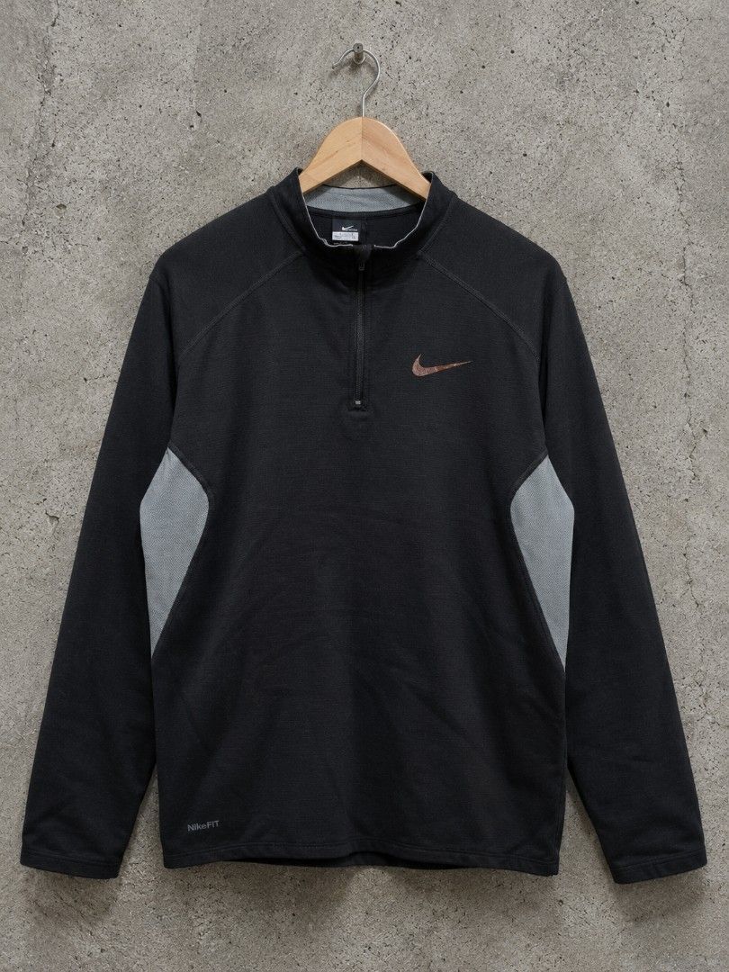 Nike Quarter-zip Dri-fit (Category: Coats, Jackets and Outerwear) located in Manila. Submitted by 322thriftshop (Listing ID 1467832188, Image 1). Description: NIKE QUARTER-ZIP DRI-FIT • L'26.5 x W'21.5 • SIZE: LARGE •COLOR RATE: 9.5/10 •CONDITION: GOOD.