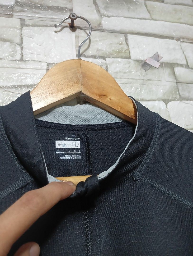 Nike Quarter-zip Dri-fit (Category: Coats, Jackets and Outerwear) located in Manila. Submitted by 322thriftshop (Listing ID 1467832188, Image 2). Description: NIKE QUARTER-ZIP DRI-FIT • L'26.5 x W'21.5 • SIZE: LARGE •COLOR RATE: 9.5/10 •CONDITION: GOOD.