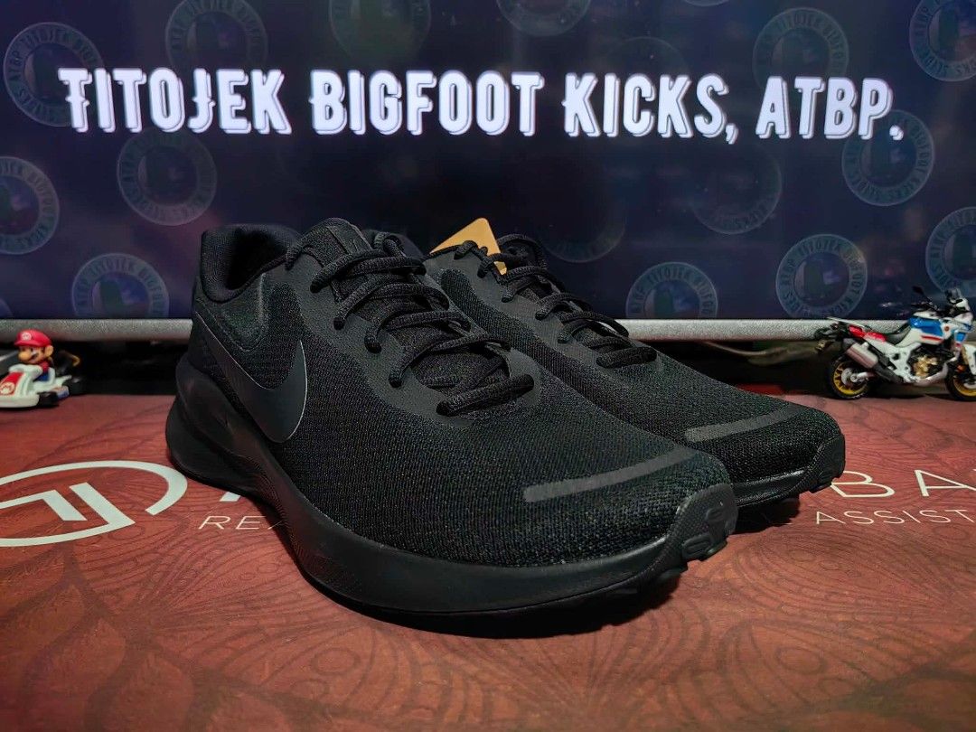 Nike Revolution 7 size 13 US (Category: Sneakers) located in Pasig City. Submitted by titojek (Listing ID 1467709629, Image 1). Description: ⚠️ For sale only. 🔥 Brand new and legit N!ke Revolution 7 size 13 US. 💵 1,700. Fixed price (below SRP) 🛵 Lalamove or Grab ✈️ J&T and JRS (no rush shipping) 💳 Payment • Gcash or Security Bank ❌ Wala na akong meet up. ❌ Walang COD/COP. ❌ Walang Sh0pee checkout. 📍Pinagbuhatan, Pasig City 💡Actual product c