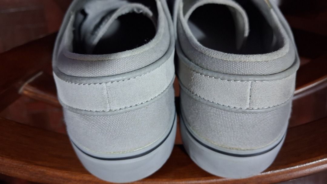 Nike SB Zoom Stefan Janoski (Medium Grey Suede) (Category: Sneakers) located in Quezon City. Submitted by jac20 (Listing ID 1467784419, Image 1). Description: Selling a classic pair of Nike SB Zoom Stefan Janoski skate shoes in the clean "Medium Grey" colorway. Features a premium grey suede upper, matching grey laces, and comfy Zoom Air insoles. A highly durable, versatile low-top sneaker that goes with any casual outfit. • Brand: Nike SB • Model