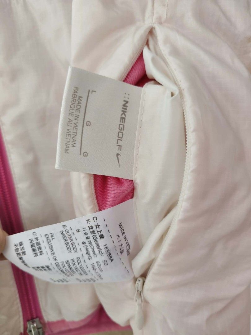 Nike Sleeveless Women Golf (Category: Sleeveless) located in Manila. Submitted by thriftinefolife (Listing ID 1467793903, Image 3). Description: Excellent Condition.