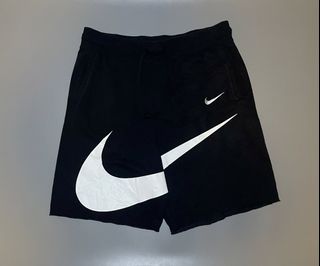 (Category: ) located in . Submitted by drippinthrift (Listing ID 1467623631, Image 1). Description: .