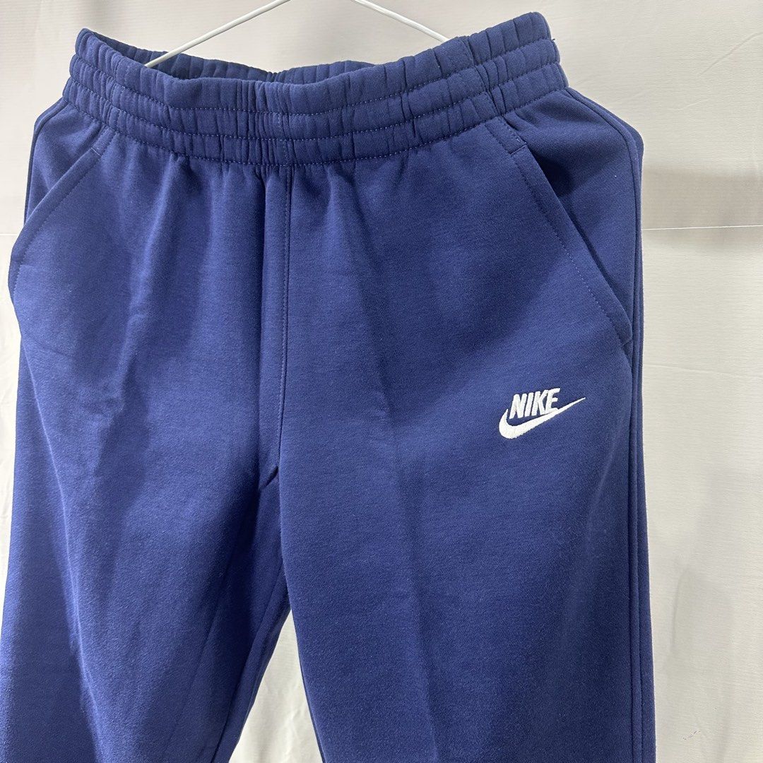 Nike Sweatpants (Category: Activewear) located in Angeles City. Submitted by decko.finds (Listing ID 1467651045, Image 2). Description: 16.5’ x 35.5’.