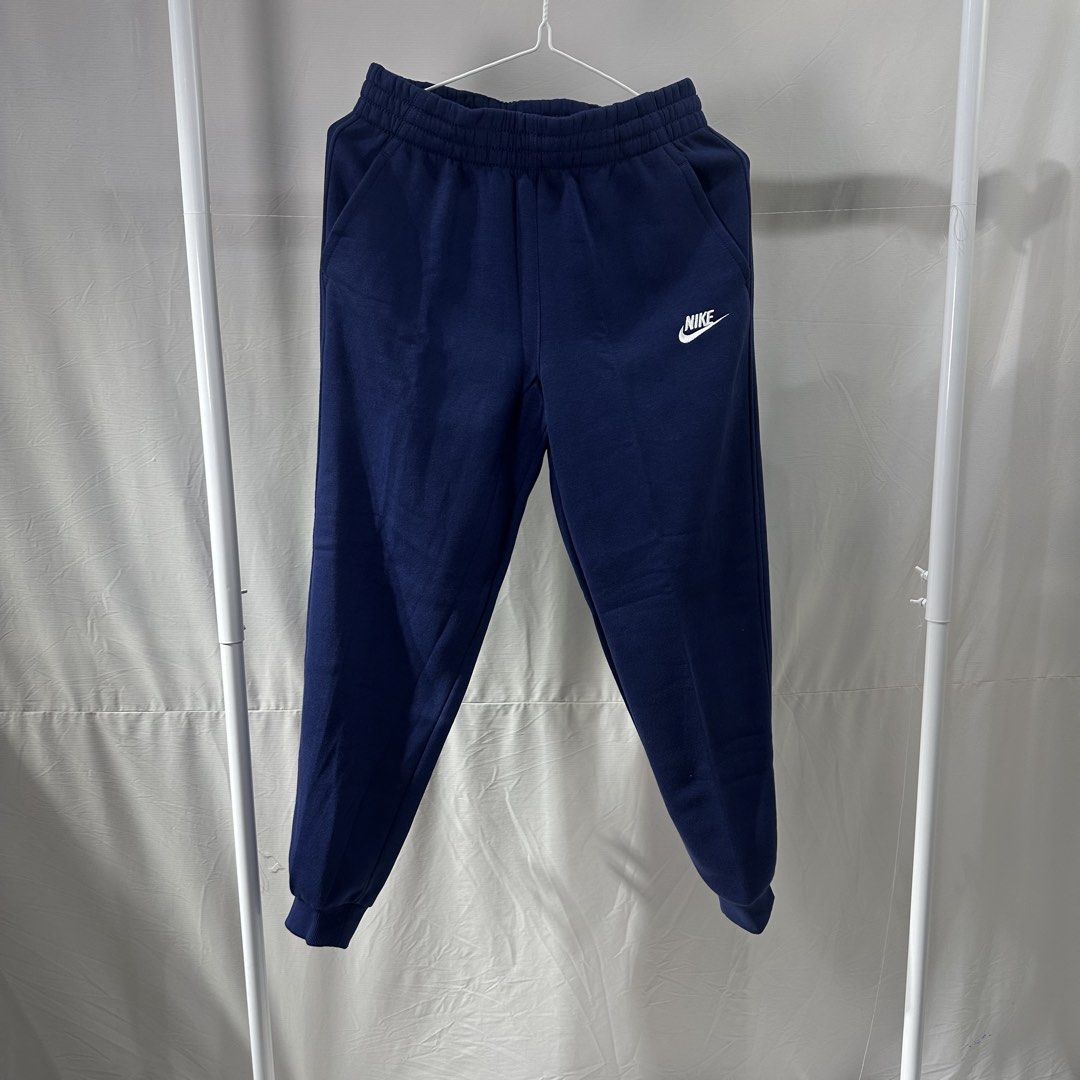 Nike Sweatpants (Category: Activewear) located in Angeles City. Submitted by decko.finds (Listing ID 1467651045, Image 1). Description: 16.5’ x 35.5’.