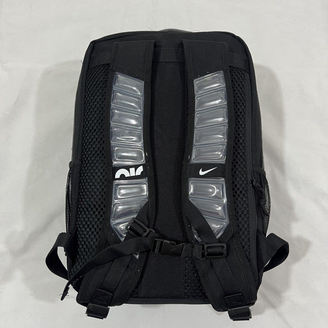 Nike Utility Backpack (Category: Backpacks) located in Cavite. Submitted by itsayaaa (Listing ID 1467740116, Image 2). Description: Nike Utility Backpack Issue: No issue Condition: Excellent Condition STARTING BID: 150 INCREMENT: 50 CLAIM: 📩.
