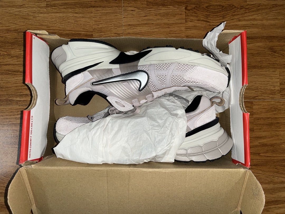 Nike V2K Run Metallic Silver Pink (Category: Sneakers) located in Bacolod City. Submitted by delsolo (Listing ID 1467643997, Image 1). Description: Nike V2K Run sneakers in pink and metallic silver. Used once but not for a whole day .