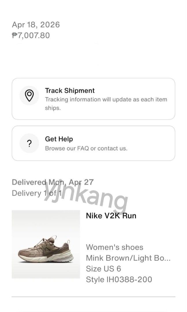 Nike V2K Run Women's (Category: Sneakers) located in Manila. Submitted by yjnkang7 (Listing ID 1467778544, Image 3). Description: For sale Nike V2K Run/ US 6 women🤎 Used-like new Size on shoe tag: US 6 / UK 3.5 / EUR 36.5 Rfs: hindi na magamit, pang sports shoes na ang mostly need IF MEET UP - outside URBAN DECA Ortigas or SM East Ortigas ONLY IF VIA COURIER - strictly payment first before shipping, I can video call and show the shoes only. Book