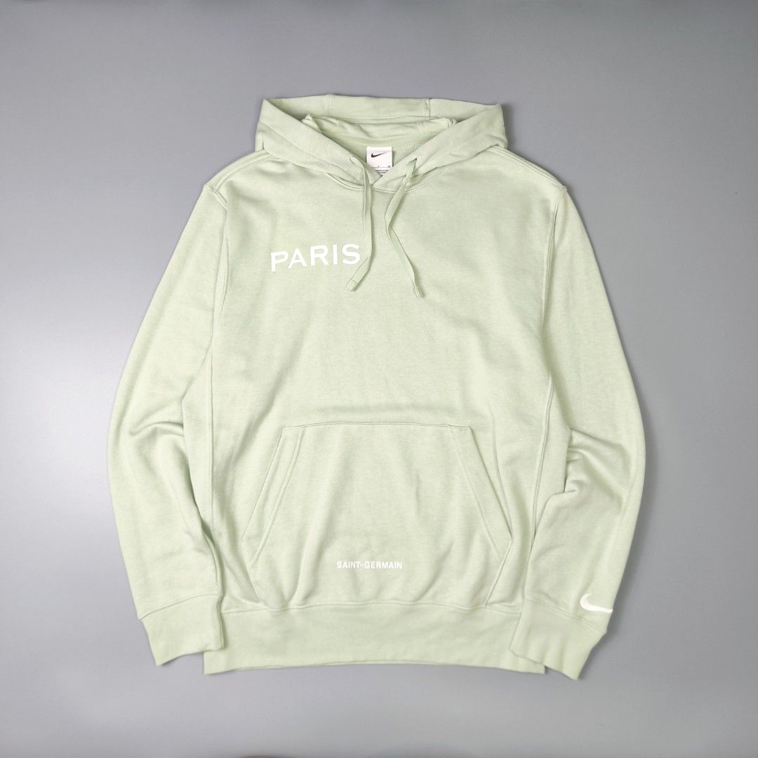 NIKE x PARIS SAINT-GERMAIN HOODIE (Category: Coats, Jackets and Outerwear) located in Baguio. Submitted by nikholeisshop29 (Listing ID 1467813609, Image 1). Description: NIKE x PARIS SAINT-GERMAIN HOODIE 1,180 + SF Best fit: Medium L:27 | W:21 Excellent condition Color rate:10/10.