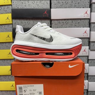 (Category: ) located in . Submitted by pickplanet_sneaker_shirt (Listing ID 1467707607, Image 1). Description: .