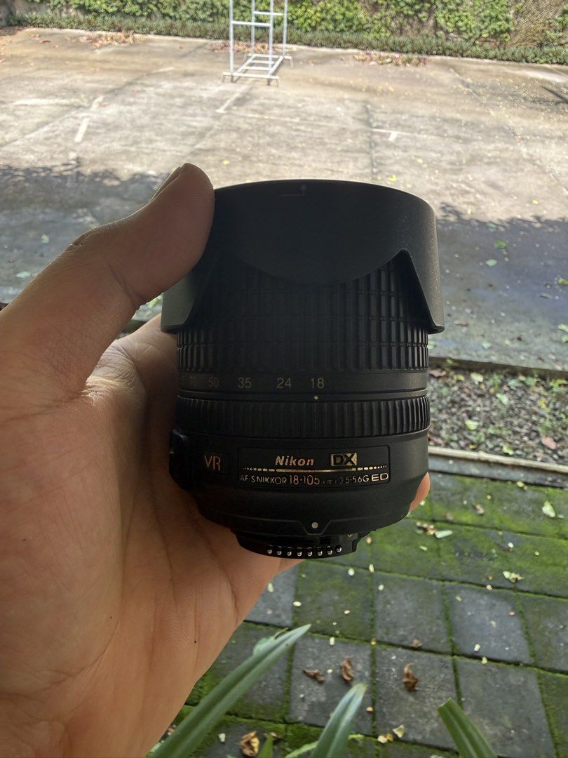 Nikon d7000 (Category: Cameras) located in Manila. Submitted by p4t4kyv7dd43387 (Listing ID 1467609711, Image 3). Description: Nikon D7000 Nikon AF-S DX NIKKOR 18-105mm f/3.5-5.6G ED VR Original Nikon battery and charger Camera bag by EIRMAI No fungus in both camera and lense. Can do shipping. RFS: got a6700.