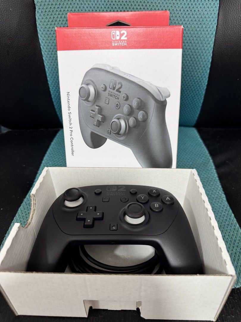 Nintendo Switch 2 Pro Controller (Category: Nintendo) located in Navotas City. Submitted by emembravocastillo (Listing ID 1467695132, Image 2). Description: (FOR SALE NINTENDO SWITCH 2 PRO CONTROLLER) Complete set with box, original cord, plastic. 3,000 last price posted fixed na po yan. Mint condition as in parang bago pa po. No issue no drifting. See pictures to appreciate po. (MEET UP OR PICK UP ONLY DITO SA MALAPIT OR PWEDE DIN HALFWAY KONTI.