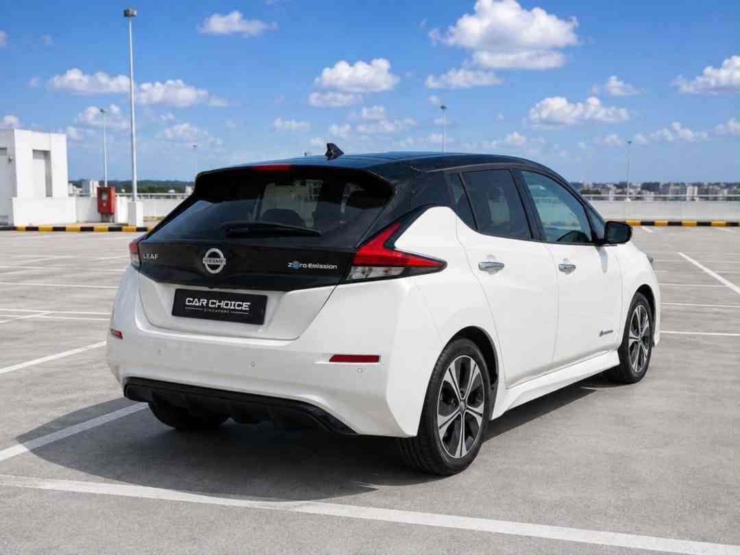 Nissan Leaf Electric 40 kWh (A) (Category: Used Cars) located in Singapore. Submitted by sgcarchoicewc (Listing ID 1467652265, Image 3). Description: Sales Contact: Casper Lim tel:90687290 .