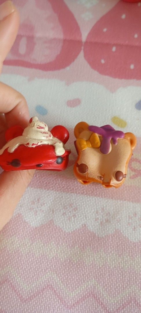 Num Noms [Set of 4] (Category: Designer & Blind Box Toys) located in Makati City. Submitted by mezz0piano (Listing ID 1467631587, Image 3). Description: READ ME ‼️ •First & Second pic (Series 4): Special Edition Num, Brand new, with collector's guide and box. UV Light Nom not guaranteed to be working • 3rd pic (Series 1&2): Heavily used, deformed, with tears, and paint chips. Mop: Gcash | Mod: J&T.